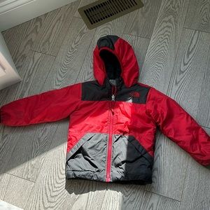 North Face reversible winter jacket size 3T